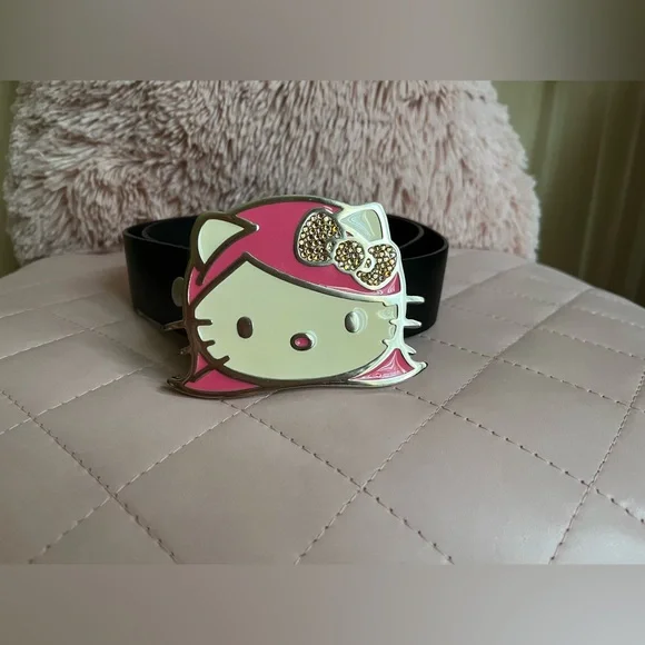 TARINA TARANTINO Vintage Hello Kitty Pink Head Belt NWT ? display picture 3